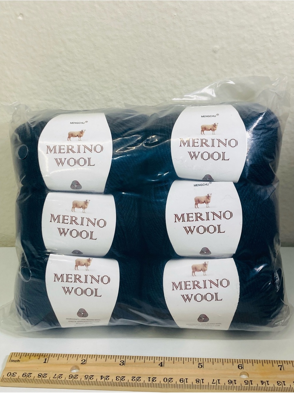 6 NWT ~300g Mengchu 100% Merino Wool Yarn 6 Skeins color: Almost Black